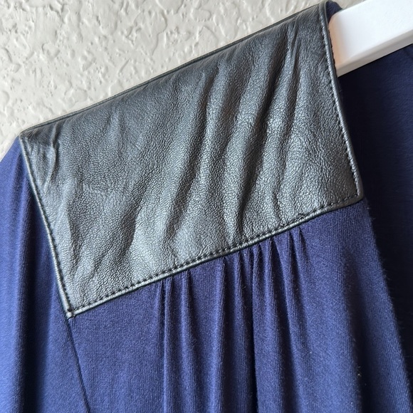 NWT CAbi Midnight in Paris Luxury Tee Style 953 Size M - Picture 7 of 16